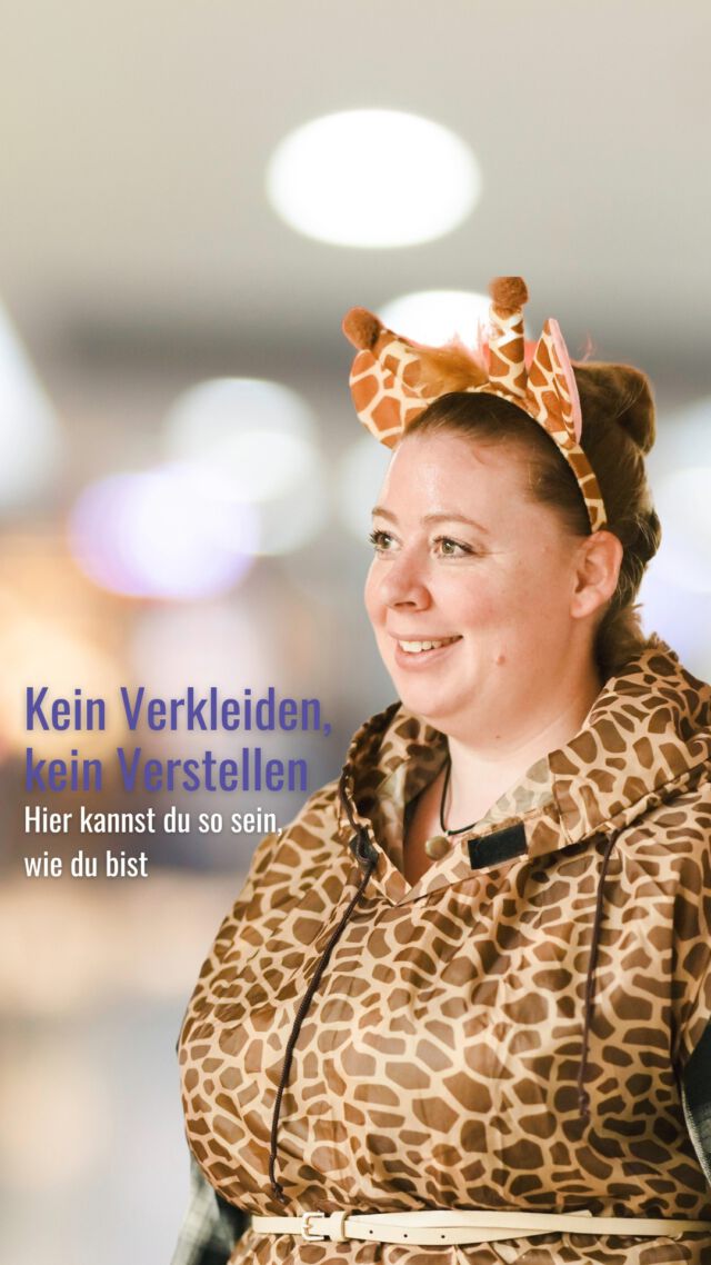 Sei du selbst!

Karneval ist die Zeit, in der sich viele Menschen verkleiden und in andere Rollen schlüpfen.🧙‍♂️🦹‍♀️🧚‍♀️

Aber bei uns, innerhalb der JBH Siegburg, muss niemand eine Maske tragen oder sich verstellen. Hier darfst du einfach DU SELBST sein! 💫 
Wir glauben daran, dass jeder Mensch in seiner Einzigartigkeit wertvoll ist und dass Vielfalt unser Miteinander bereichert. 

🌈Bei uns bist du willkommen, genau so wie du bist – ohne Verkleidung, ohne Rollen, einfach authentisch und frei.

#InklusionLeben #MiteinanderStark #Inklusion #Kindertagesstätte #Siegburg #KitaAlltag #KinderburgSiegburg #KiTaSiegburg #JBHsiegburg #Integration